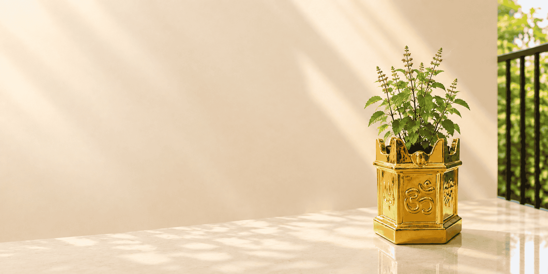 DIVINE TULSI LUXURY